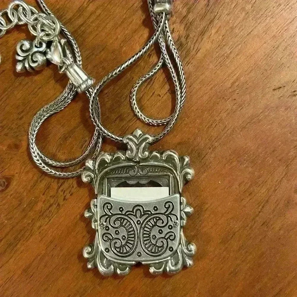 Vintage Brighton Picture Frame Locket Pendant Necklace - Picture 4 of 7